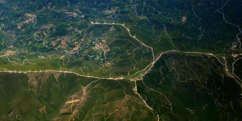 从被动响应到主动防御:金东电气如何用智能柜与传感器重塑数据中心配电安全