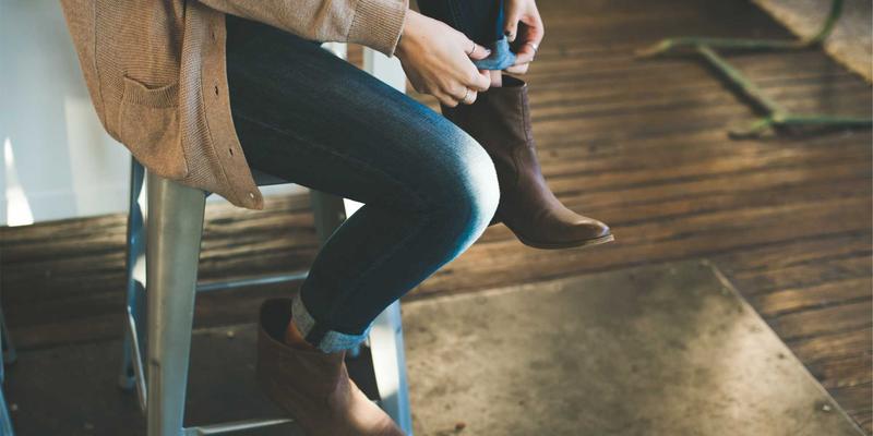 智慧赋能轨道动脉:金东电气如何以PLC与传感技术重塑供电系统安全与效率