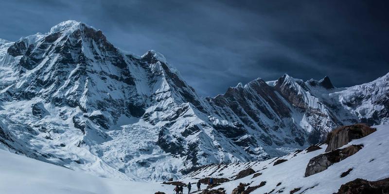 智控未来：金东电气智能型低压抽屉柜如何重塑大型商业综合体配电新格局