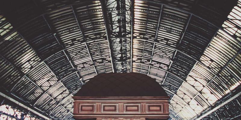 绿色数据中心的“心脏”守护者:金东电气环保气体绝缘开关柜的选型与应用深度解析